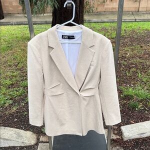 Zara Women's Beige Blazer